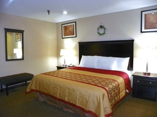 Royalton Inn & Suites