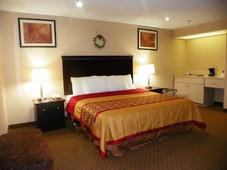 Royalton Inn & Suites