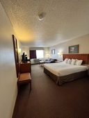 Serena Inn & Suites - Sundance