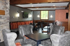 The Craftsman Inn & Suites