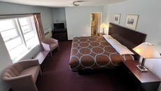 St. Croix Suites - St. Croix Falls
