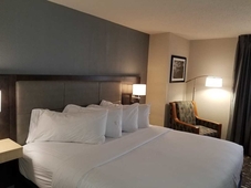 Country Inn & Suites by Radisson, Auburn, IN