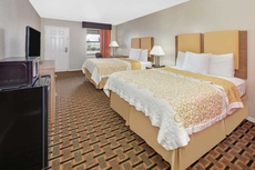 Days Inn & Suites by Wyndham Huntsville