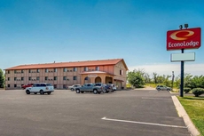 Love Hotels Junction City by OYO at Fort Riley KS