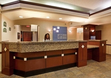 Holiday Inn Express Hotel & Suites Lansing-Leavenworth, an IHG Hotel