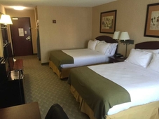 Holiday Inn Express Hotel & Suites Lansing-Leavenworth, an IHG Hotel