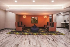 La Quinta Inn & Suites by Wyndham Baton Rouge - Port Allen