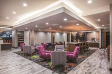 La Quinta Inn & Suites by Wyndham Baton Rouge - Port Allen