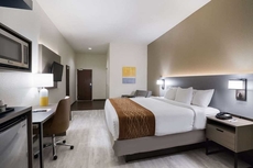 Comfort Inn & Suites Victoria North