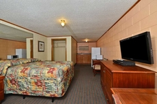 Savannah Inn and Suites