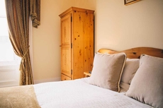 Antrim House Guest Rooms & Suites