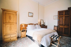 Antrim House Guest Rooms & Suites