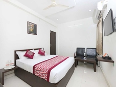 OYO 15601 Bhimas Residency