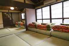 Guesthouse Tomari-ya Caters to Women