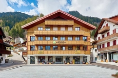 Apart Hotel Adelboden am Dorfplatz