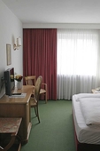 GrunerBaum Hotels