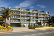 Albacore Apartments