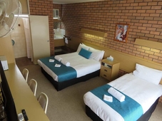 Ceduna East West Motel