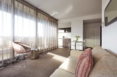 Melbourne Dandenong Central Apartment