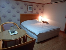 Gimcheon Park Tourist Hotel