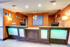 Holiday Inn Express Hotel & Suites LIVE OAK, an IHG Hotel