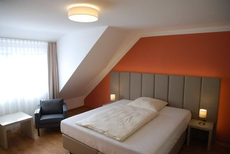 Walldorf Suites Boutique Hotel