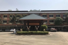 Lopburi Residence 2 Hotel And Resort