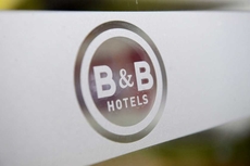 B&B HOTEL Poitiers (1)