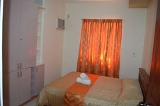 Manora Apartments and Guest House