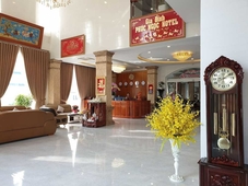 Phuc Ngoc Hotel