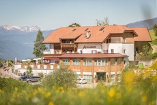 Hotel Amaten