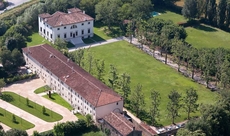 La Barchessa di Villa Pisani