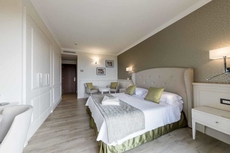 Madrigale Panoramic & Lifestyle Hotel