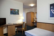 Airport Hotel Stetten