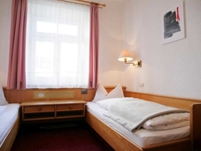 Hotel Zwolf Apostel