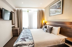 Hampton Suites Serviced Apartments