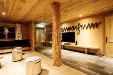 Alpen Select Lodge for 16-24 People