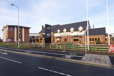 Premier Inn Burton On Trent Central