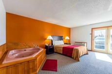 Econo Lodge Lakeshore