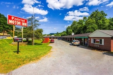 Patriot Inn Motel Beaver WV, by OYO