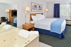 Americas Best Value Inn Tahquamenon Country