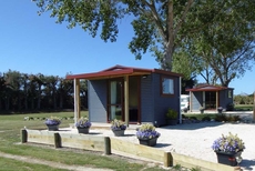 Glenavys Waitaki River Motor Camp - Caravan Park