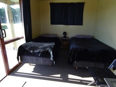 Glenavys Waitaki River Motor Camp - Caravan Park