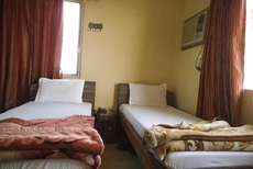 Goroomgo Central Guest House Agartala