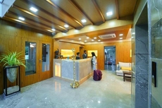 Hotel Grand Padappai Residency