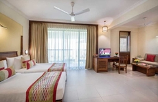 Sea Breeze Sarovar Portico Varca Goa