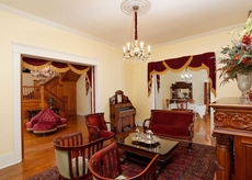 Oaklea Mansion Bed and Breakfast