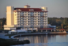 The Inn At Harbor Shores