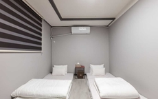 Gimhae Samgye Brown Dot