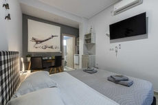 Comfort Stay Airport Studios - FREE shuttle from the Athens Airport